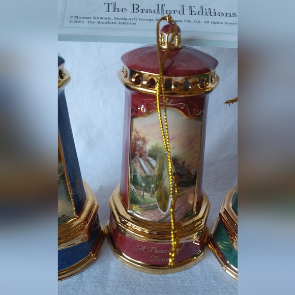 5th Issue Thomas Kinkade's Lighthouse Seaside Reflections Classic Ornaments - Picture 4 of 6